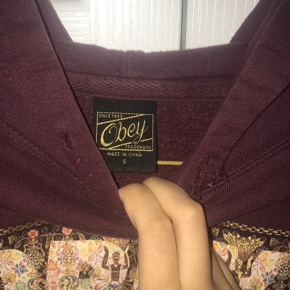 Obey hoodie - Picture 3 of 4